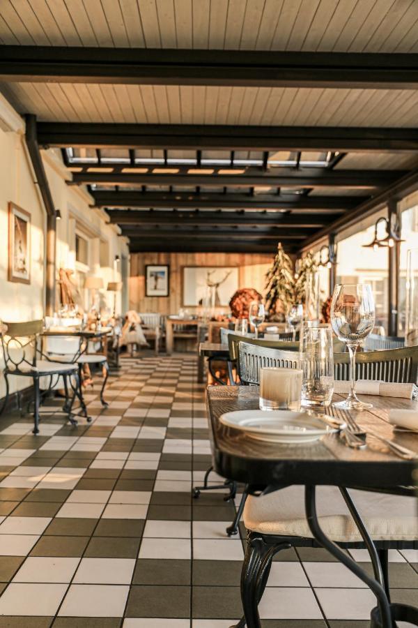 Hotel Hirschen Am 3*